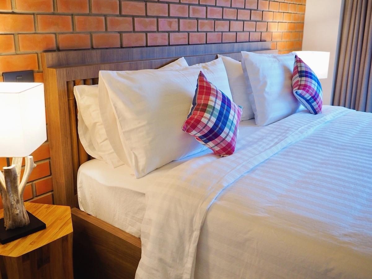 Luck Esan Loft Hotell Ubon Ratchathani Eksteriør bilde