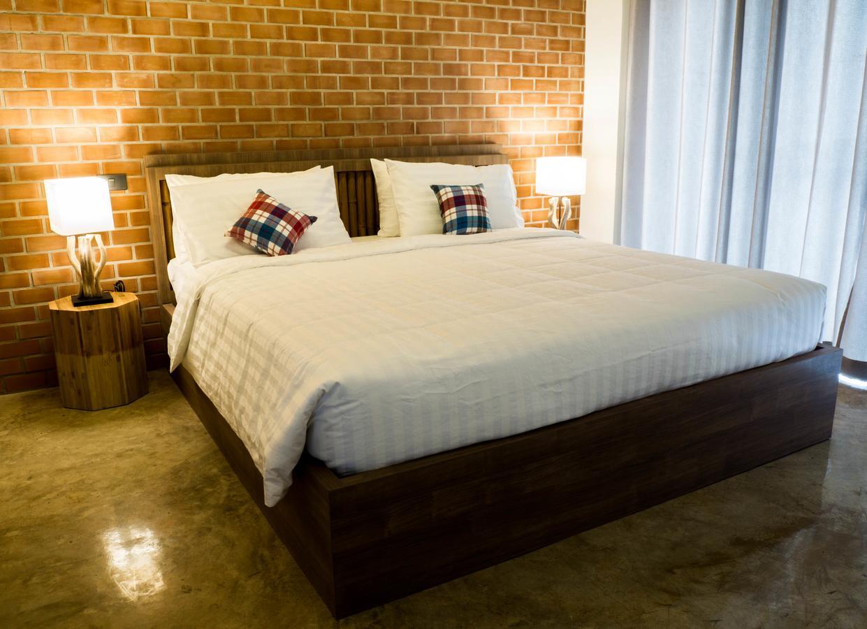 Luck Esan Loft Hotell Ubon Ratchathani Eksteriør bilde